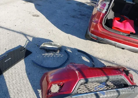 2016 Nissan Rogue Sv z USA, uszkodzony, nr VIN KNMAT2MTXGP721696